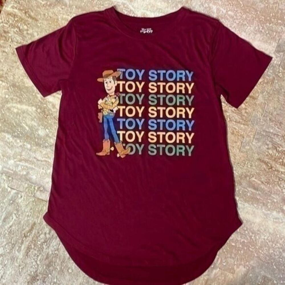 Disney Pixar Toy Story 4 women’s short sleeve burgundy top. Size S.